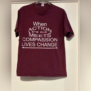Men's Maroon Graphic T-Shirt